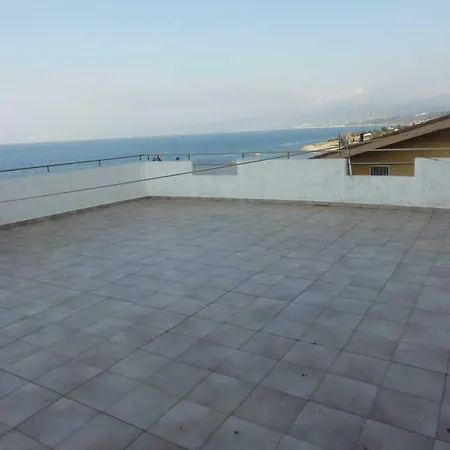 Acqualadroni Affitti Διαμέρισμα *