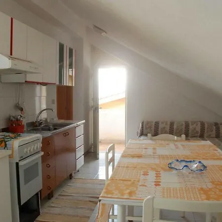 Acqualadroni Affitti Μεσίνα